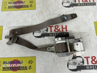 2005 - 2011 Lexus GS300 S190 Right Front Seat Belt