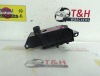 Aug 1993 to Aug 2001 - Honda Integra - Right Front Master Power Window Switch