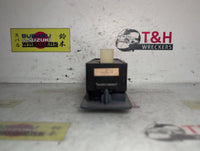 Mitsubishi Pajero NH NJ NK Right Front Master Power Window Switch 1991-1997
