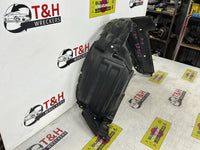 Oct 1999 to Sep 2005 - Toyota Echo NCP10R Hatchback - Right Guard Liner
