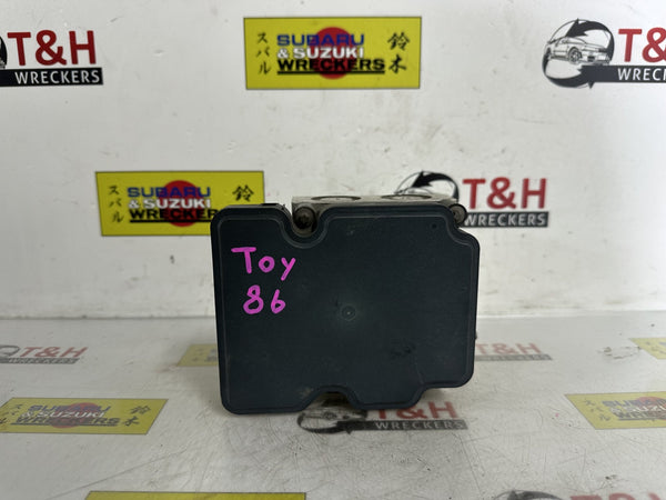 - ABS Pump/Modulator, 27536CA002, 2013, Toyota, 86, ZN6