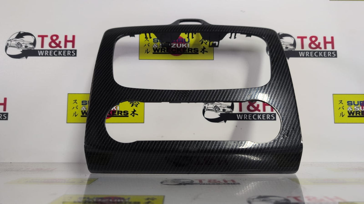2010 Ford Focus II LV - - Stereo Facia