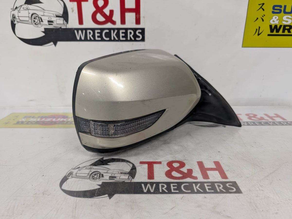 2009-2012 Subaru Outback BR9 - - Right Door Mirror