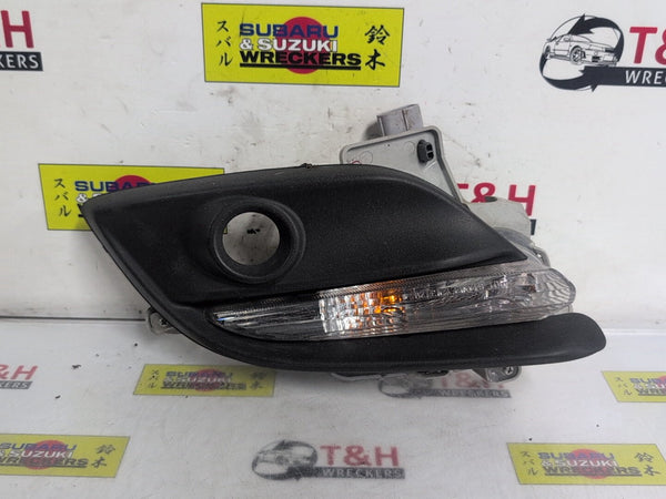 2016-2019 Mazda3 BN Left Fog/Indicator/Side Bumper Flasher Light