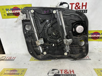 2016 2016 Kia Sorento UM C5W7J561F Right Front Window Regulator/Motor