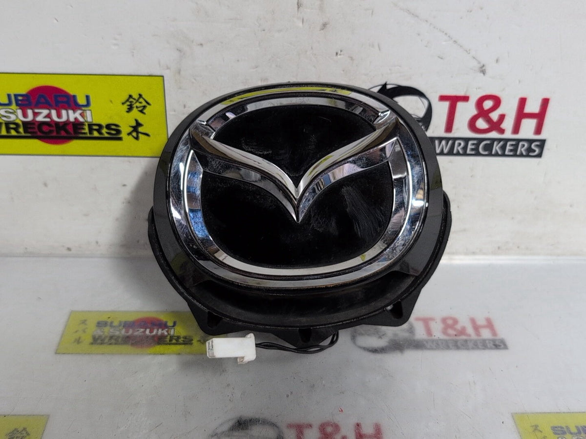 Mar 2019 to Current - Mazda Mazda3 BP - Badge - Tailgate