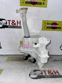 Subaru Impreza 5th Gen Washer Bottle Nov 2016-Sep 2023 Non H/Lamp Type