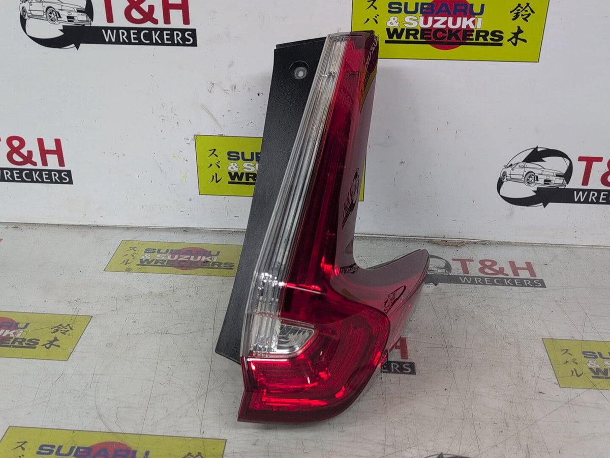 May 2017 to Jun 2020 - Honda CR-V RW - Right Taillight