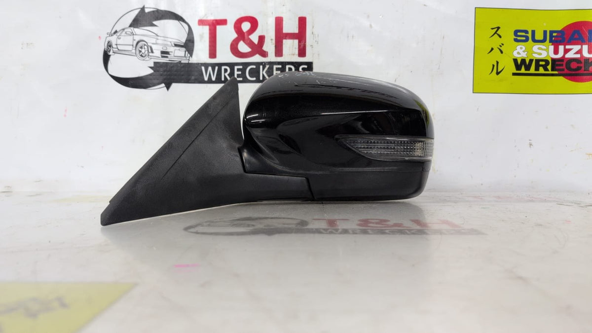 Subaru Impreza WRX 2010-2013 Left Door Mirror w/ Indicator 5 Wire