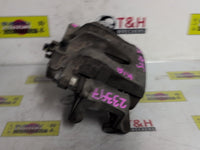 2016 2016 Kia Sorento UM C5W7J561F Right Front Caliper