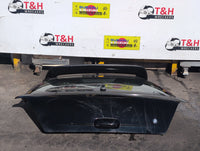 Subaru Impreza WRX Oct 2000-Oct 2002 Tailgate - Large Spoiler W/ Lock