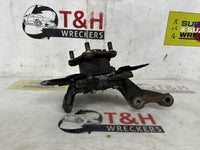2013 2013 Suzuki Grand Vitara JT JB424W Left Front Hub Assembly