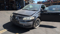 2005 2005 Renault Megane EM Right Front Guard