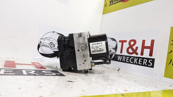 - ABS Pump/Modulator, BV612C405AH, 2012, Ford, Focus, III LW