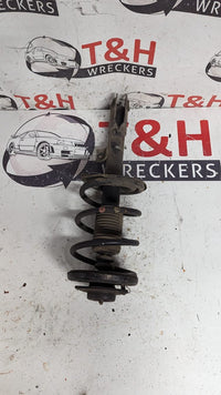 2010 Mitsubishi Outlander - Left Front Strut