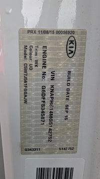2016 2016 Kia Sorento UM C5W7J561F Right Guard Liner
