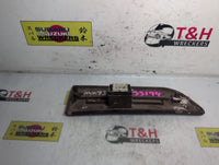 Toyota Cressida MX73 Nov 1984 - Sep 1988 Left Front Door Window Switch