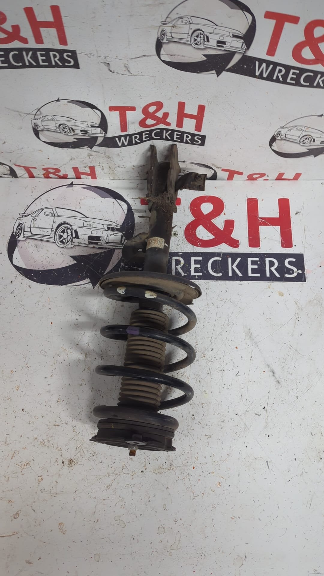 2002-2008 2002-2008 Nissan Murano Z50Left Front Strut
