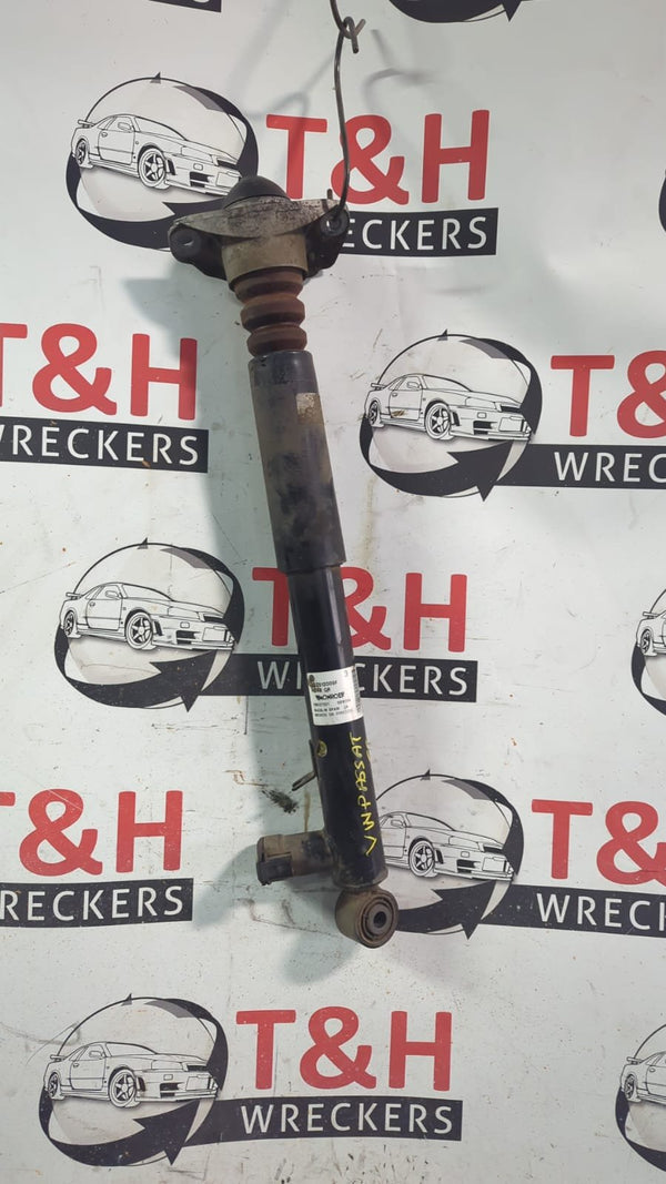 Volkswagen Passat CC Petrol AWD 2008-2012 - Right Rear Shock Absorber
