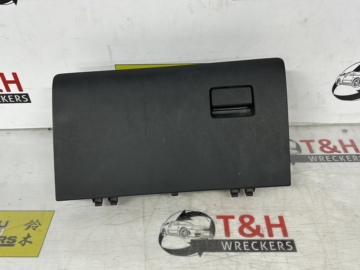 Nov 2018 to Current - Toyota RAV4 XA50 - Glove Box