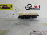 Nov 1989 to Apr 1993 - Nissan Pintara U12 - Power Window Switch