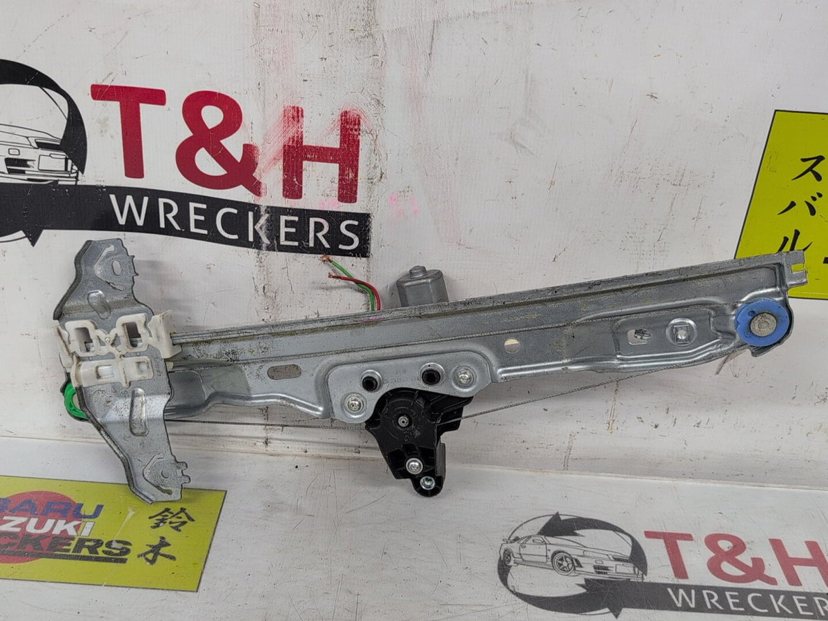 Nissan Qashqai J11 2014-2017 - Left Rear Window Regulator/Motor