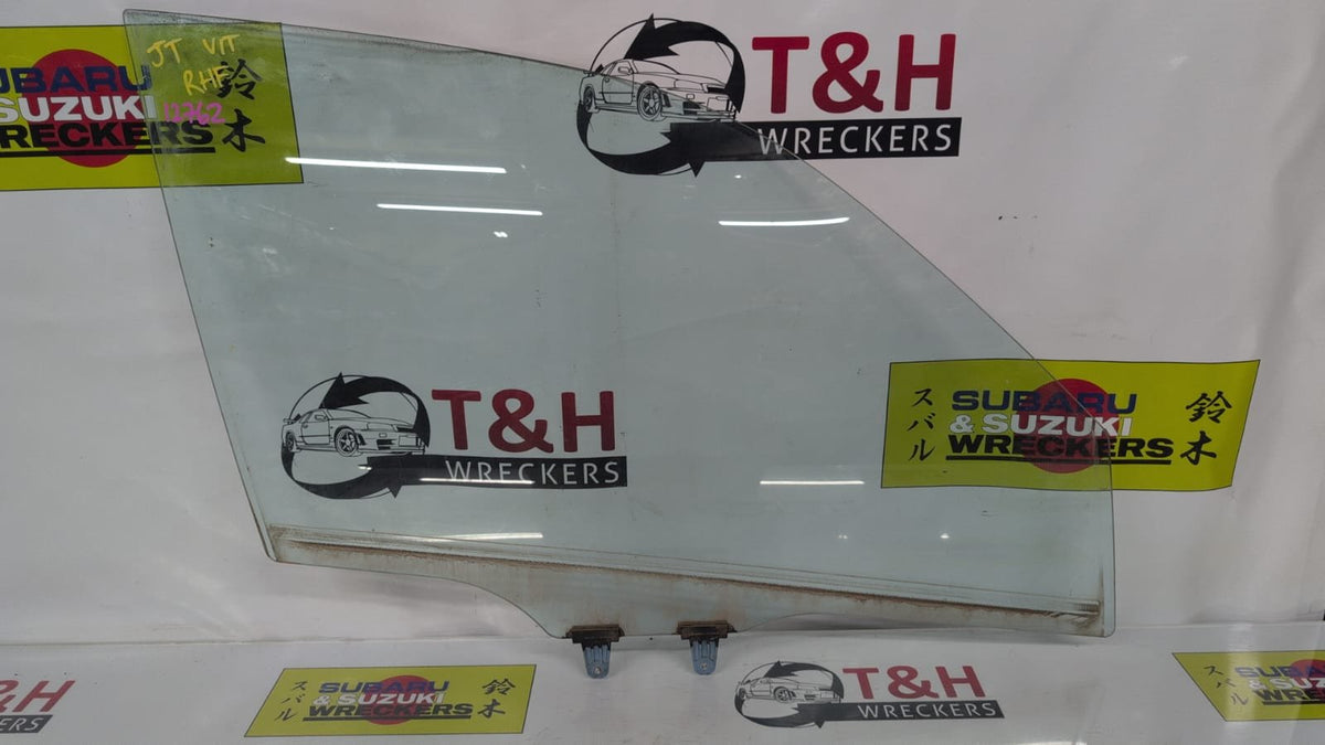 2012 Suzuki Grand Vitara II JT JB4 - Right Front Door Glass