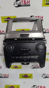 2018 - 2022 Ford Everest U268 Trend AXXMA Heater/AC Controls