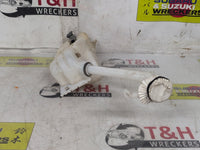 2013 2013 Nissan Dualis J10 Washer Bottle