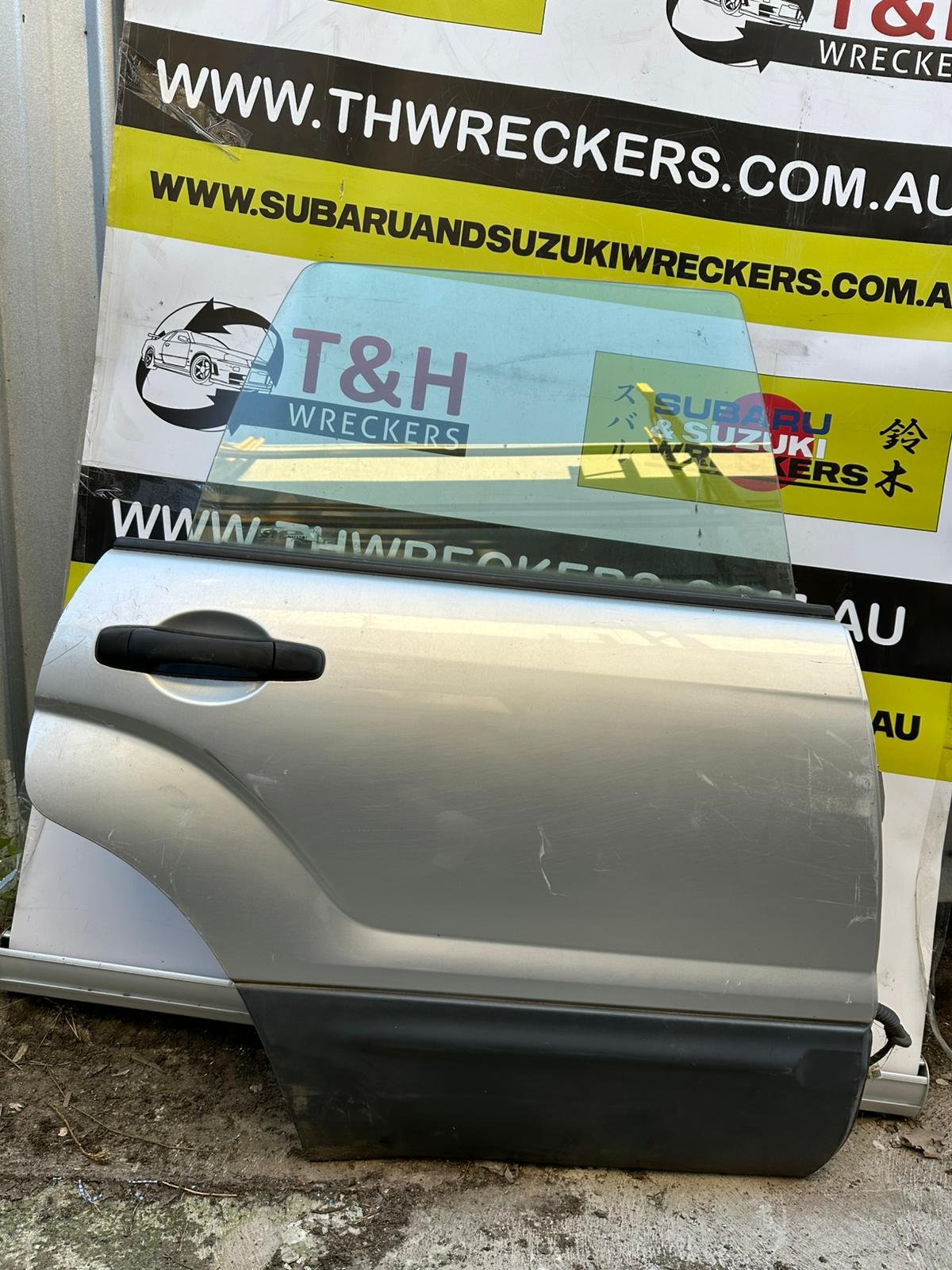 Subaru Forester SG9 - Right Rear Door