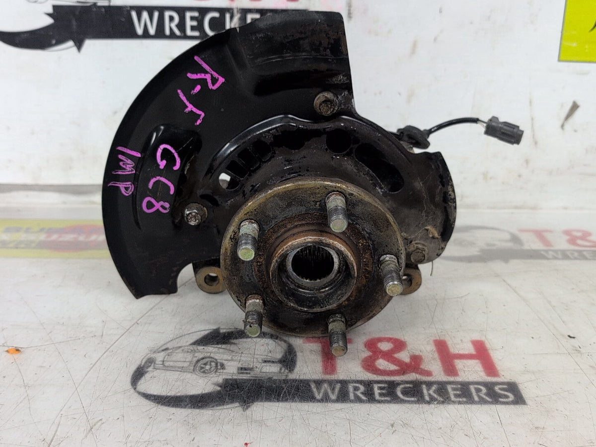 2000 Subaru Impreza GC GC8HK8P - Right Front Hub Assembly