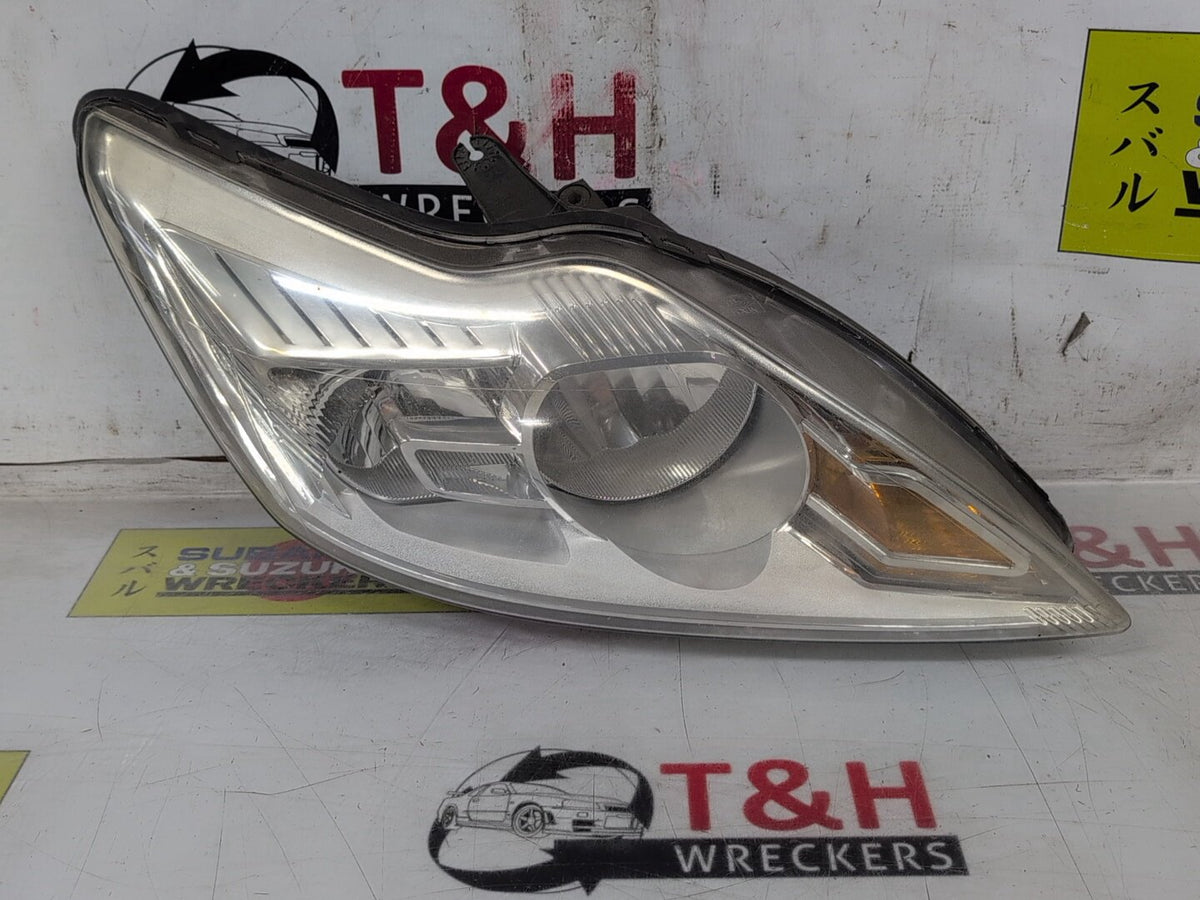Ford Focus 2008-2011 LV Right Headlight
