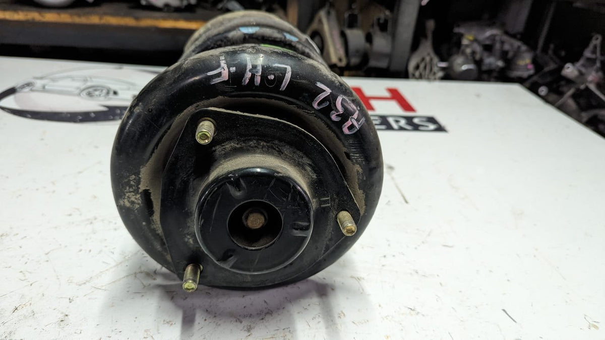 1995-1999 Nissan Maxima A32 - Left Front Strut