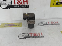 2013 - 2018 Subaru Forester SJ 2.5i AWD ABS Pump/Modulator