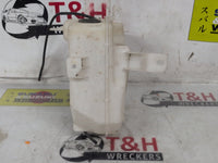 2012 - 2016 Mitsubishi Outlander ZJ ZK Washer Bottle | Non H/Lamp Washer Type