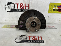 2013 2013 Suzuki Grand Vitara JT JB424W Right Front Hub Assembly