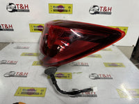 2014 - 2019 Mazda Mazda2 DJ Right Taillight | Body Mounted, with Halogen Type, Lens# 220-18368