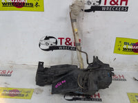 2000 - 2002 Mitsubishi Pajero NM Washer Bottle | Single Pump
