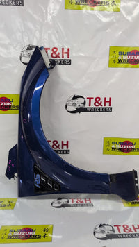 Sep to Dec 2010 - Ford Focus LV RS - Right Front Guard