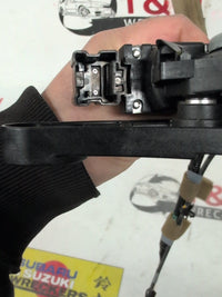 2015 - 2024 Nissan Navara D23 Rear Windscreen Regulator