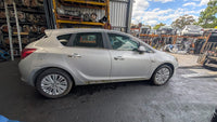 2012 - 2013 Opel Astra FWD Left Driveshaft