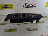 2016 2016 Kia Sorento UM C5W7J561F Master Power Window Switch