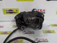 2001 - 2007 Nissan Stagea M35 Right Front Caliper