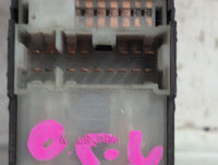 Feb 1999 to Jun 2005 - Nissan Pathfinder R50 - Right Rear Window Switch