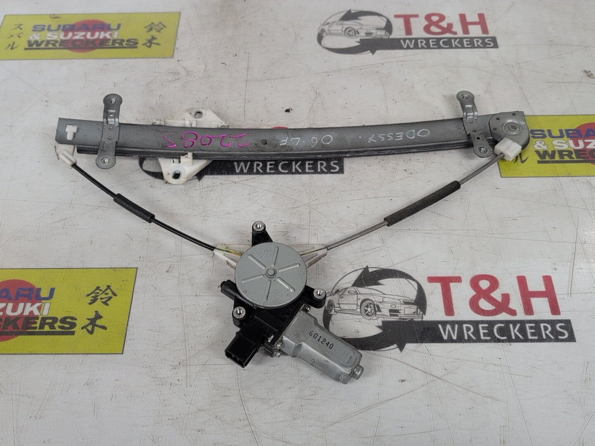 2004-2009 Honda Odyssey RB1 - Left Front Window Regulator/Motor