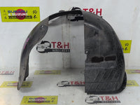2016 2016 Kia Sorento UM C5W7J561F Left Guard Liner
