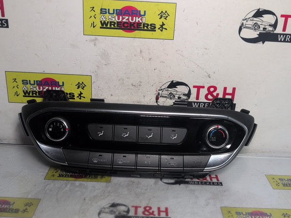 Mar 2017 to Current - Hyundai i30 PD - Heater/AC Controls - Non Climate Control Type