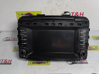 2016 2016 Kia Sorento UM C5W7J561F Stereo Head Unit