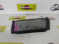 Sep 2005 to Aug 2015 - Nissan Navara D40 - Right Rear Quarter Door Glass