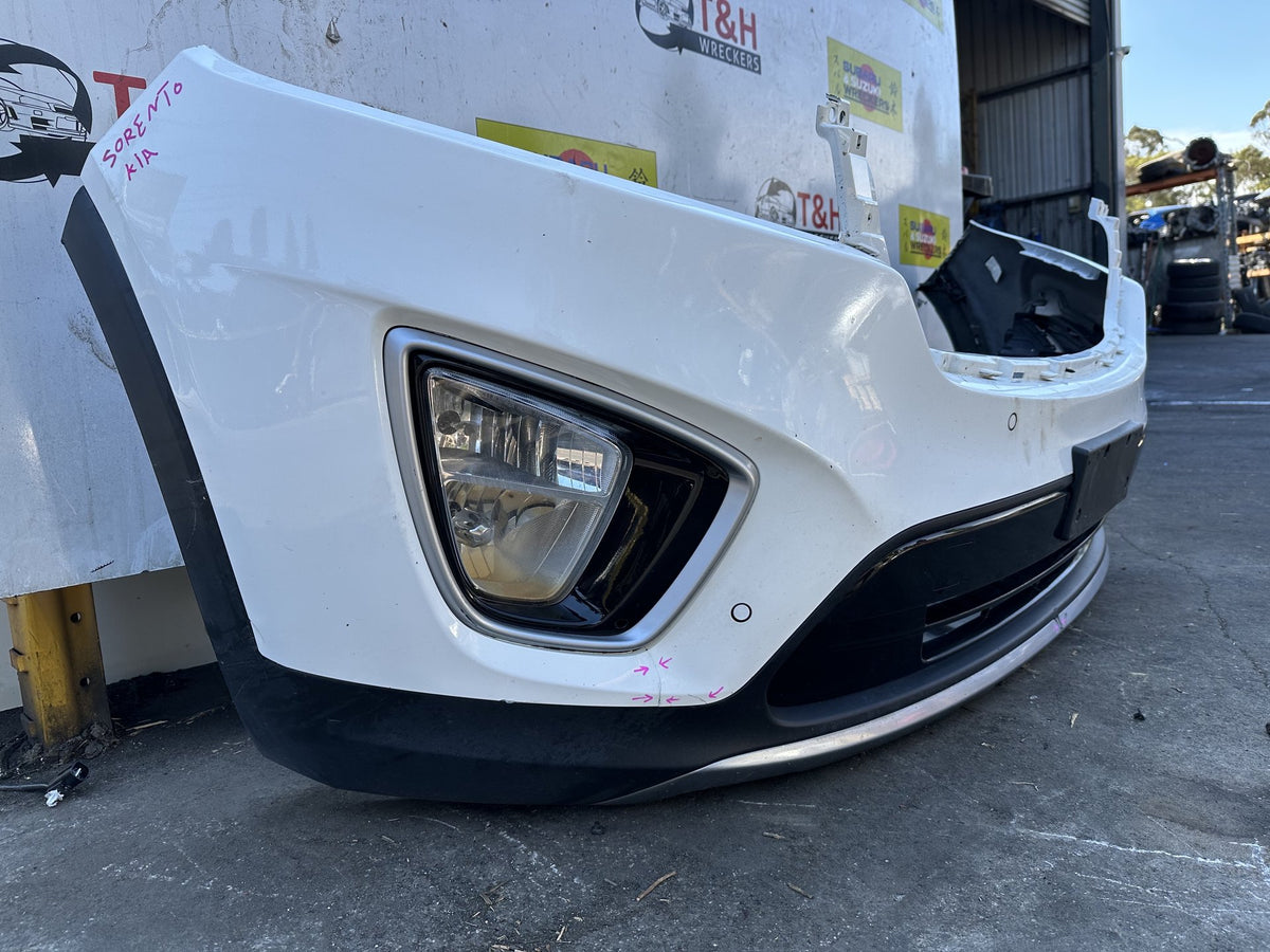 2015-2017 Kia Sorento UM Front Bumper Bar 2 Piece Non H/Lamp Washer Type